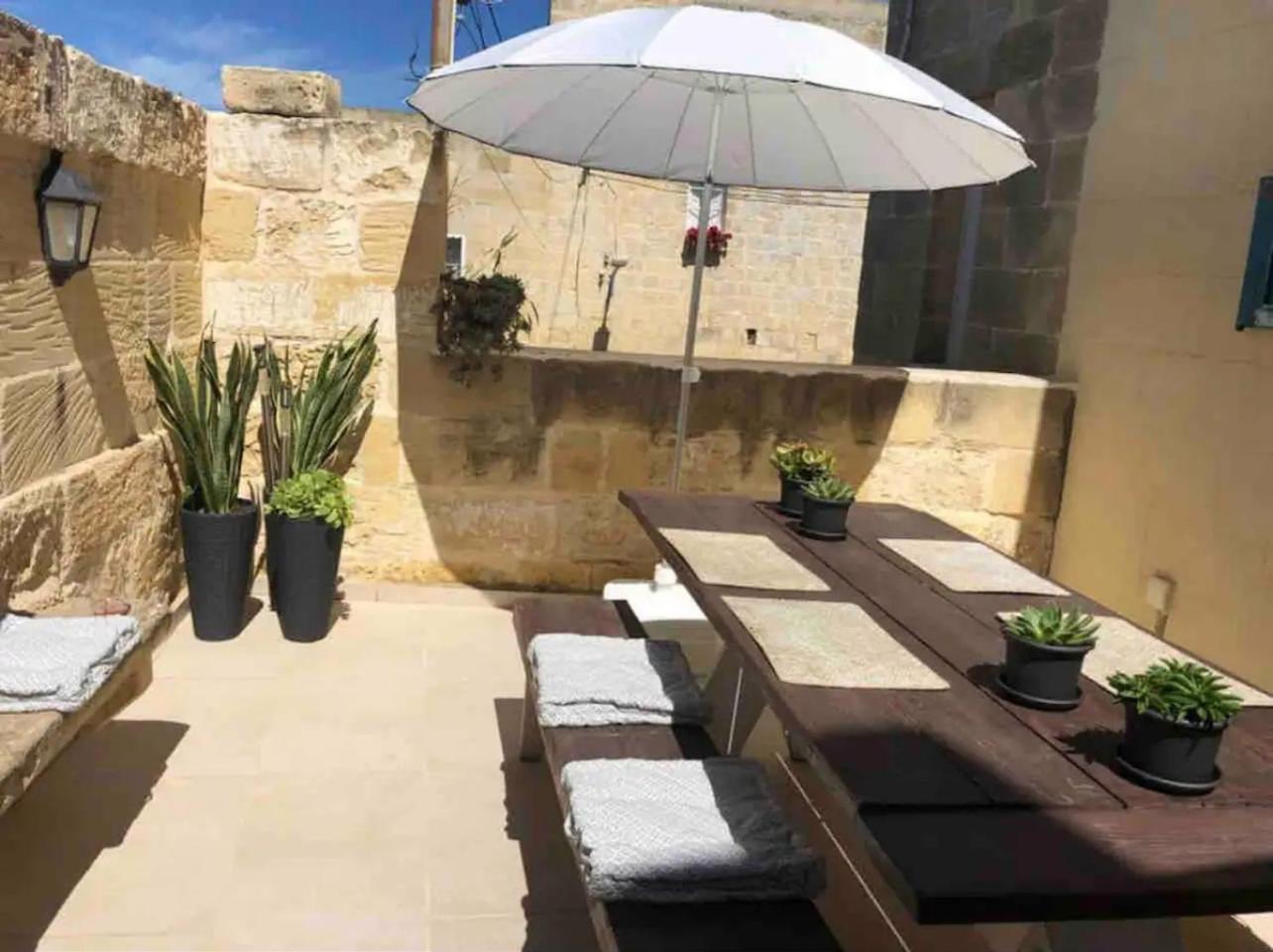 Daner Ta' Pantu House Villa Kercem Bagian luar foto