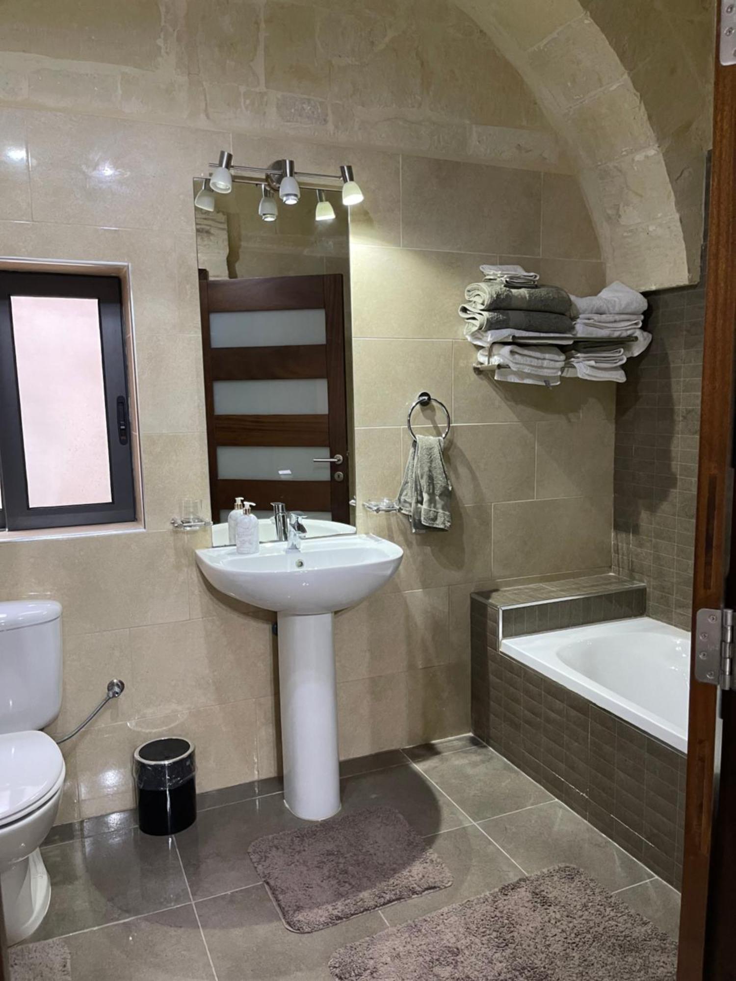 Daner Ta' Pantu House Villa Kercem Bagian luar foto